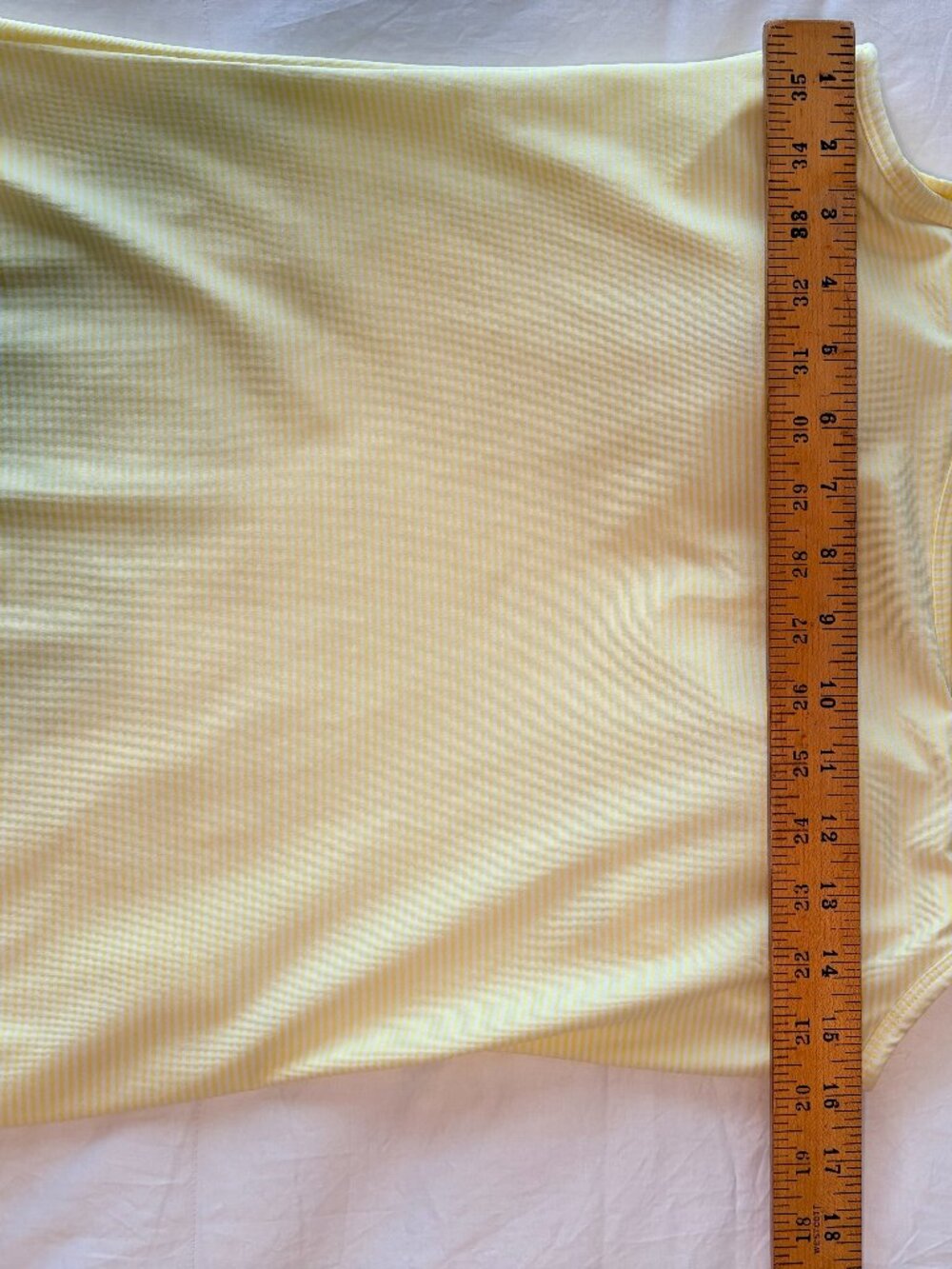 Duluth Trading Co Pier Genius Tank Yellow White Striped Built In Bra Size S - Picture 7 of 7